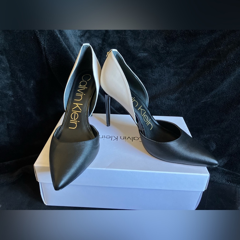 *Used* black and white Calvin Klein heels